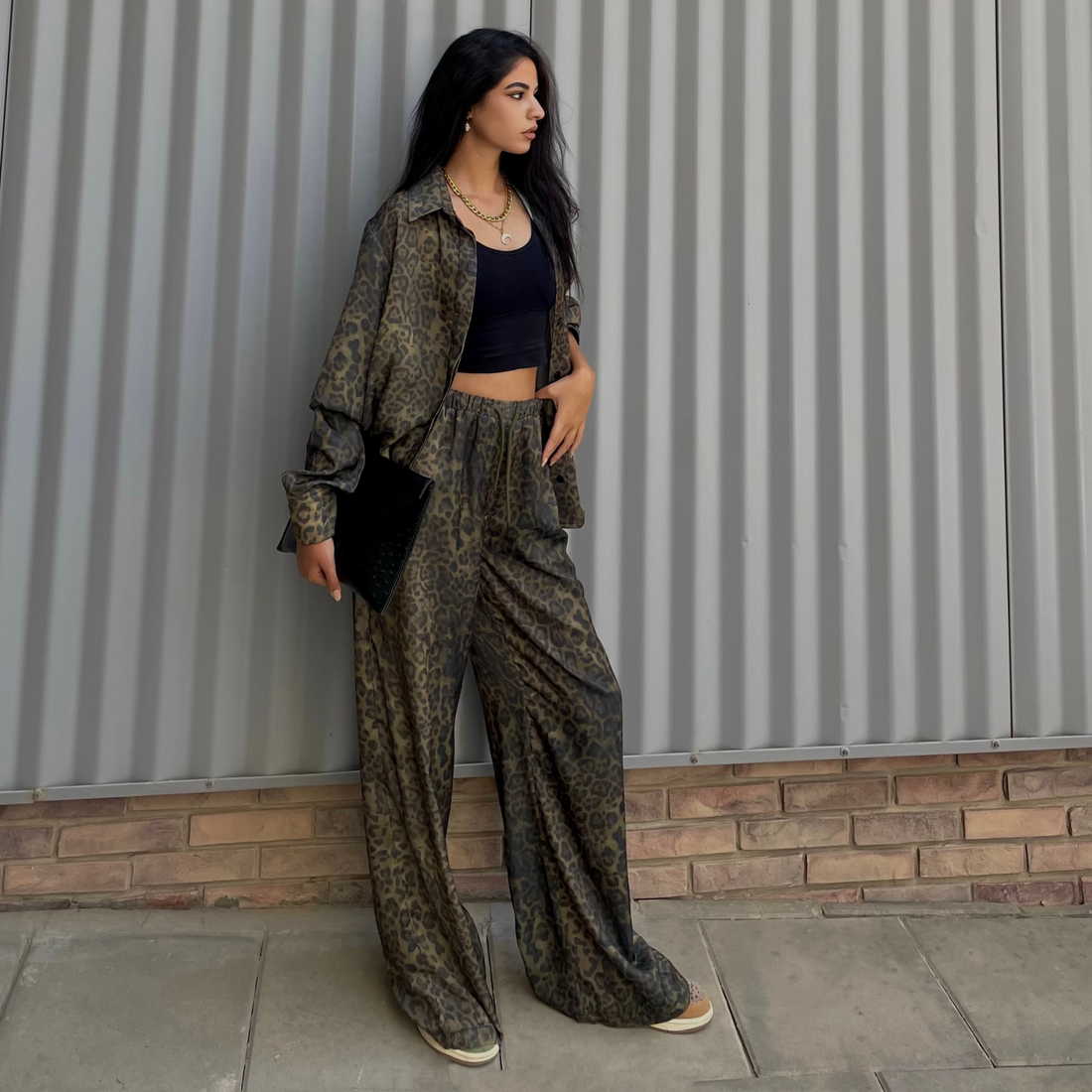 Embracing Summer Elegance with MARON Sets