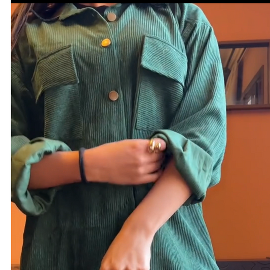 Embrace the Season: Trendy Colors for Your Wardrobe