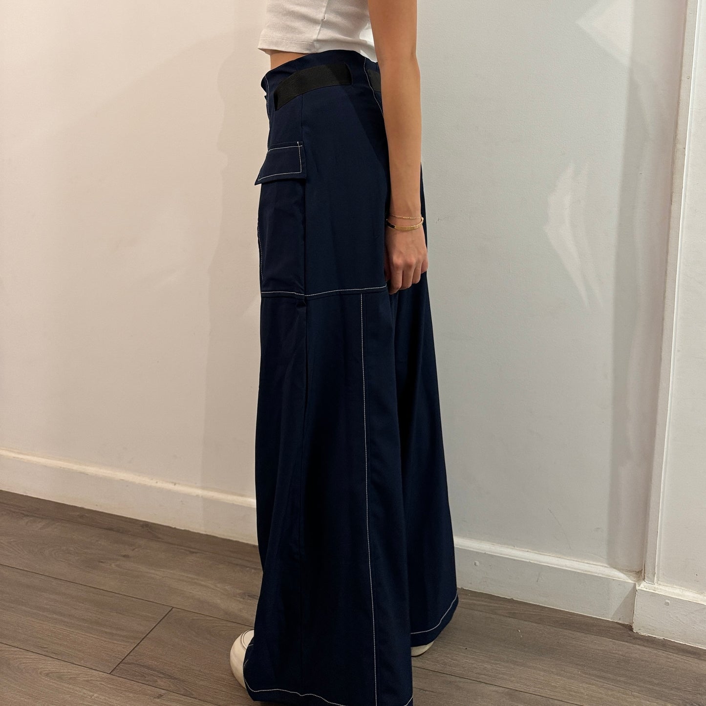 Belted wide-leg pants