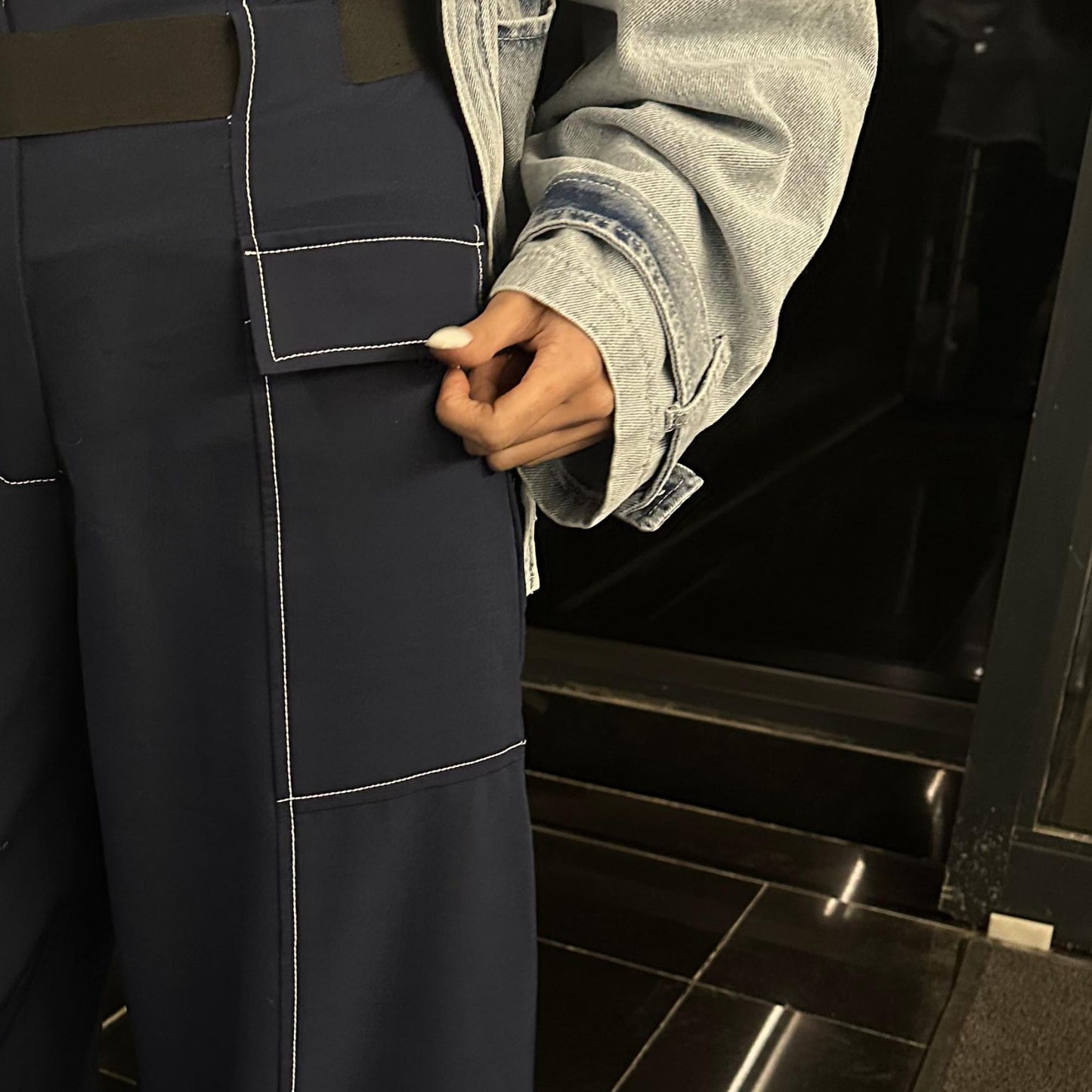 Belted wide-leg pants