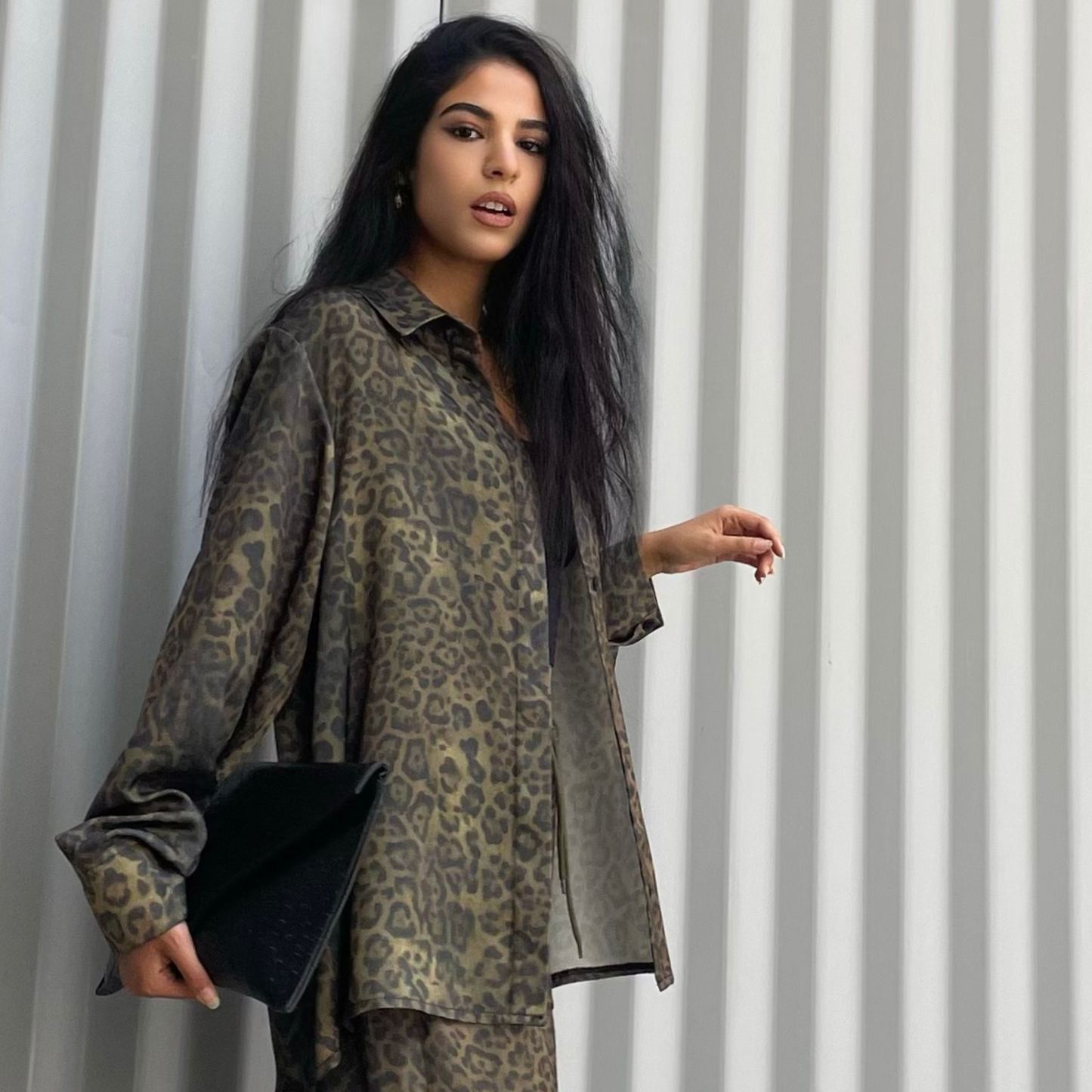 Winter Long sleeve blouse with leopard print