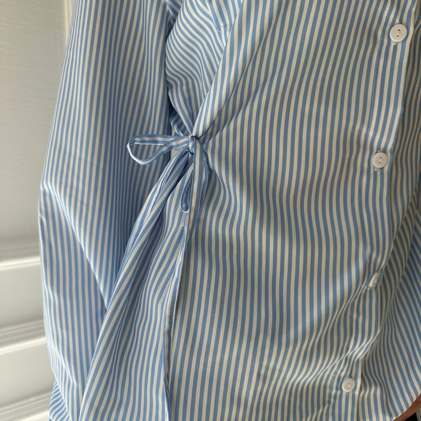 Elegant striped Tie-Waist Blouse