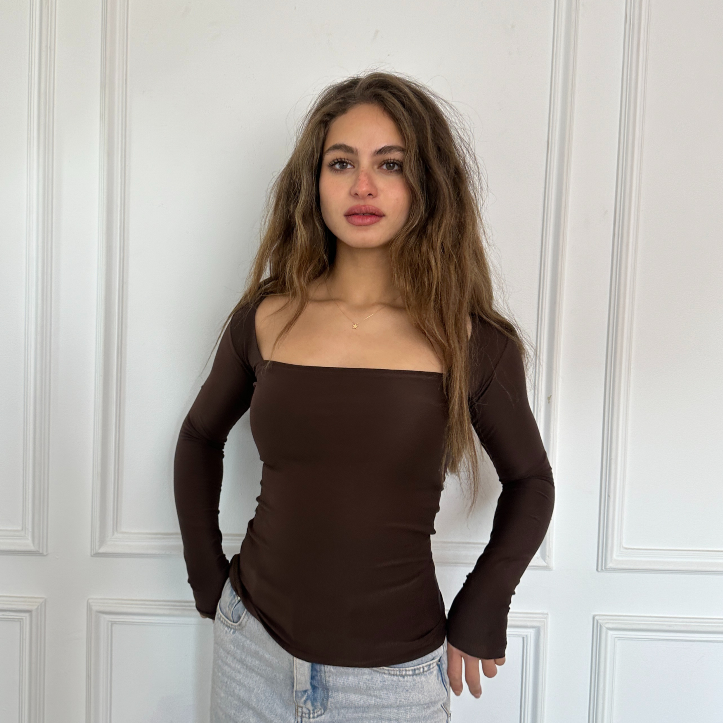 Brown Square-Neck long sleeves Top