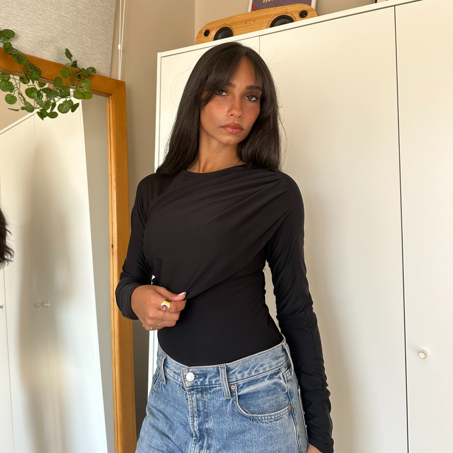 Black Ruched Top Long -Sleeve