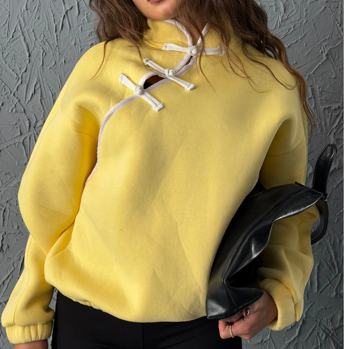 Yellow Sweatshirt with Chinese Clasps