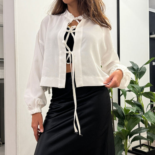 Pleated Lace-UP blouse