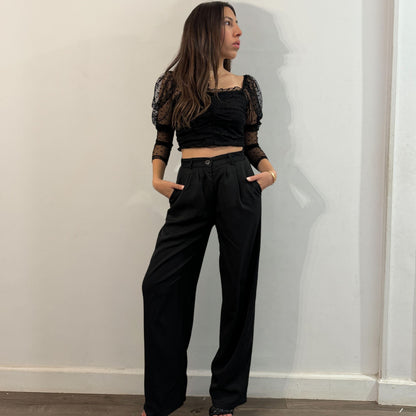 FLOWY pleated pants