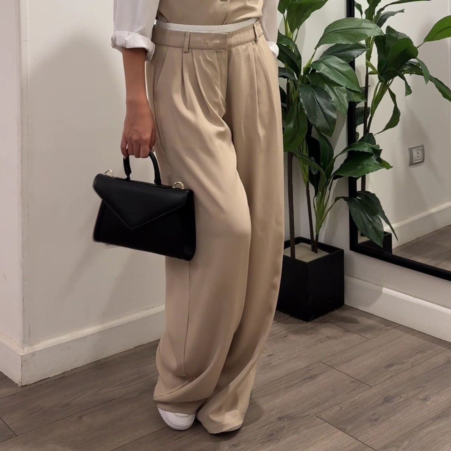 Double waisted Beige Pants