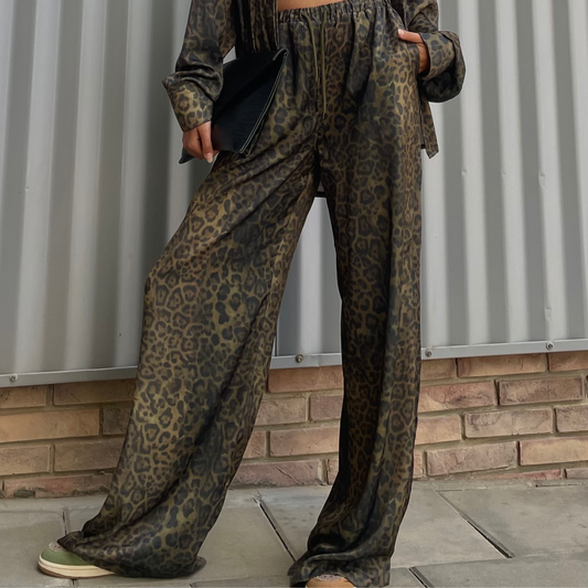 Wide Leg Pants with Leopard  Print