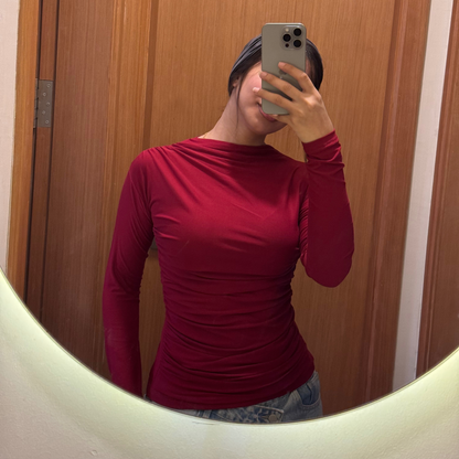 Burgundy gathered mock-neck fitted top