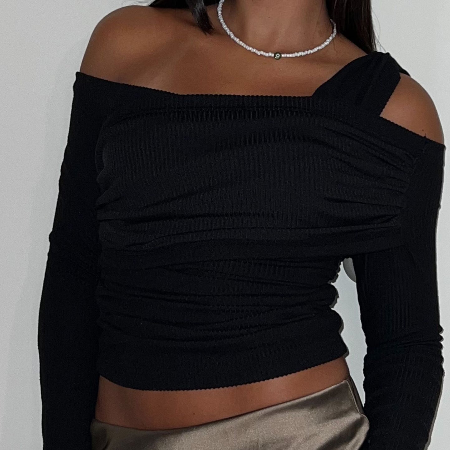 Off-the-Shoulder Ribbed Top