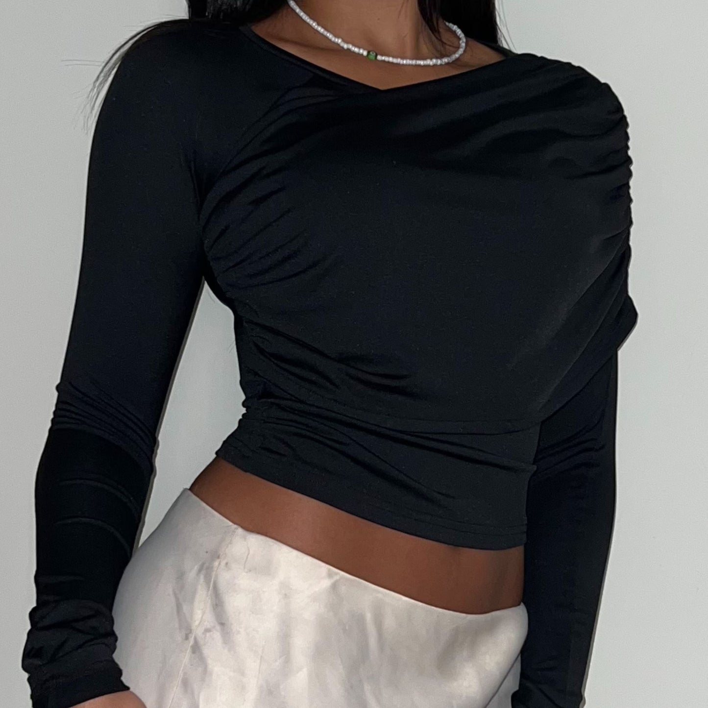 Black Long -Sleeve Ruched Top