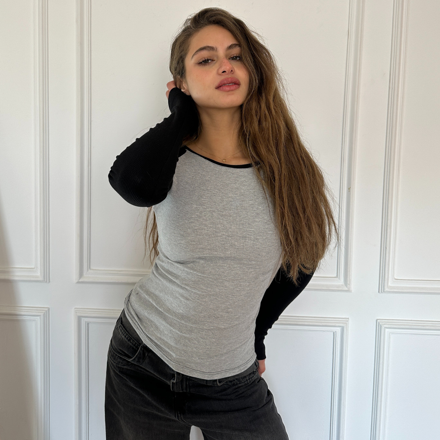 Raglan long sleeve top in grey and black