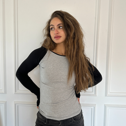 Raglan long sleeve top in grey and black