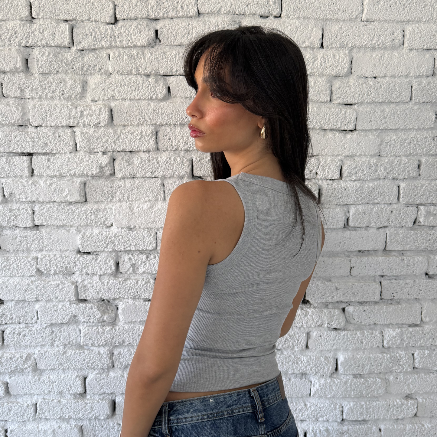 Gray Round Wide Ribbed Tank Top