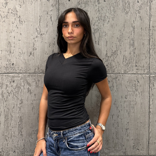 Black Wide V-Basic top Short sleeve