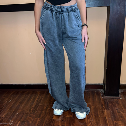 Relaxed Fit High-Waisted Washed Pants