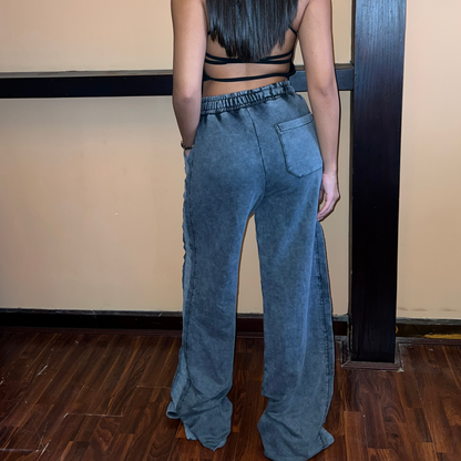 Relaxed Fit High-Waisted Washed Pants