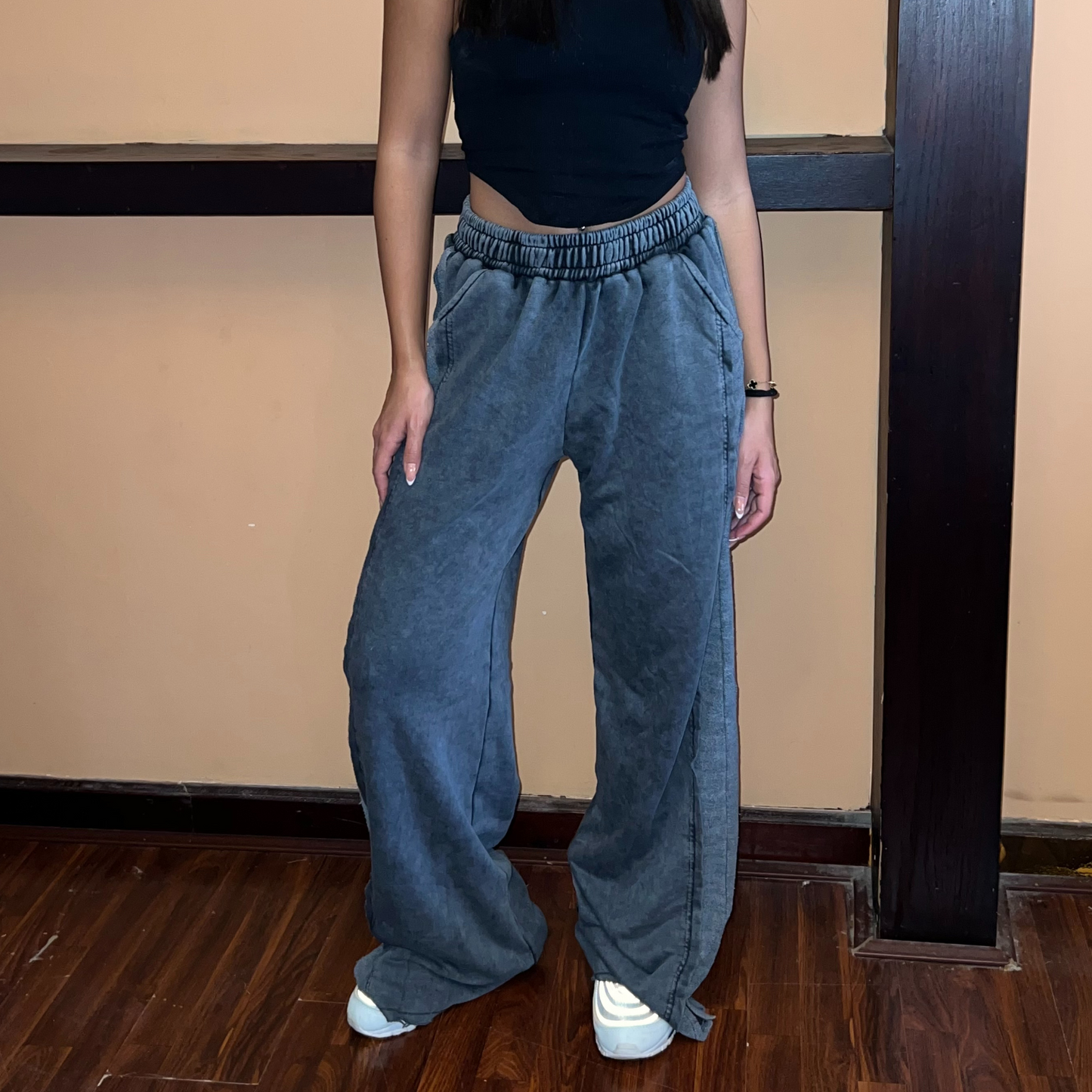 Relaxed Fit High-Waisted Washed Pants