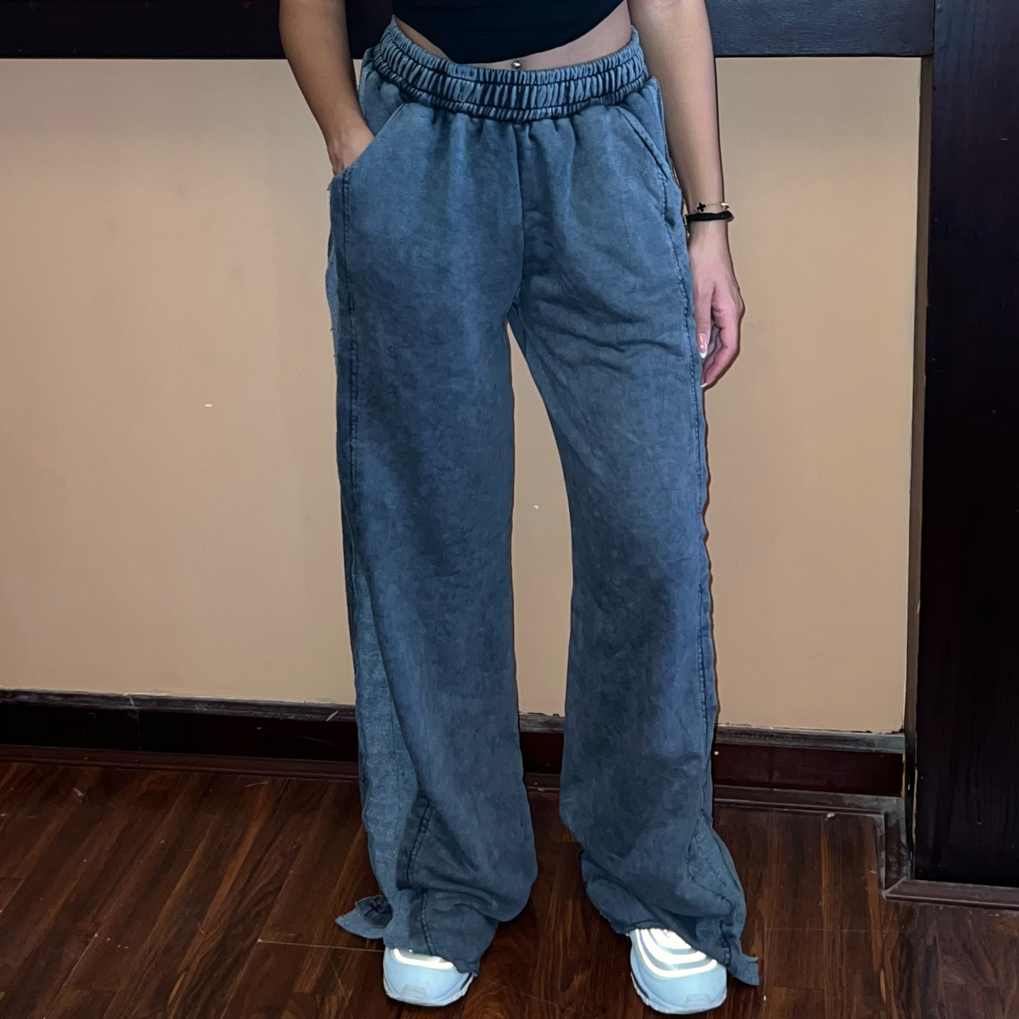 Relaxed Fit High-Waisted Washed Pants