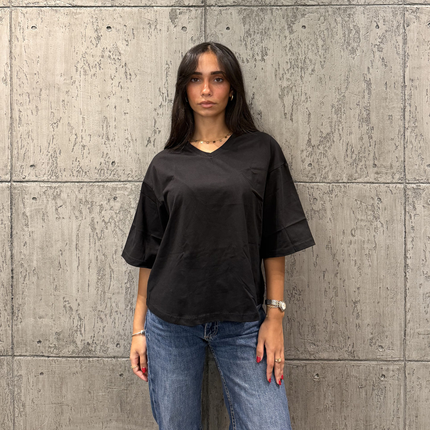 Black Oversized V-Basic Top
