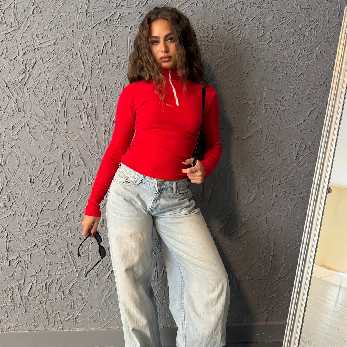 Red Zipper Basic Long Sleeves Top
