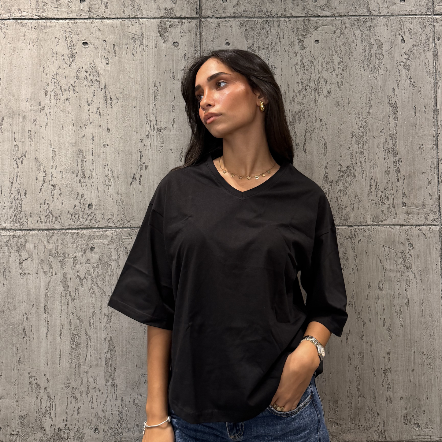 Black Oversized V-Basic Top