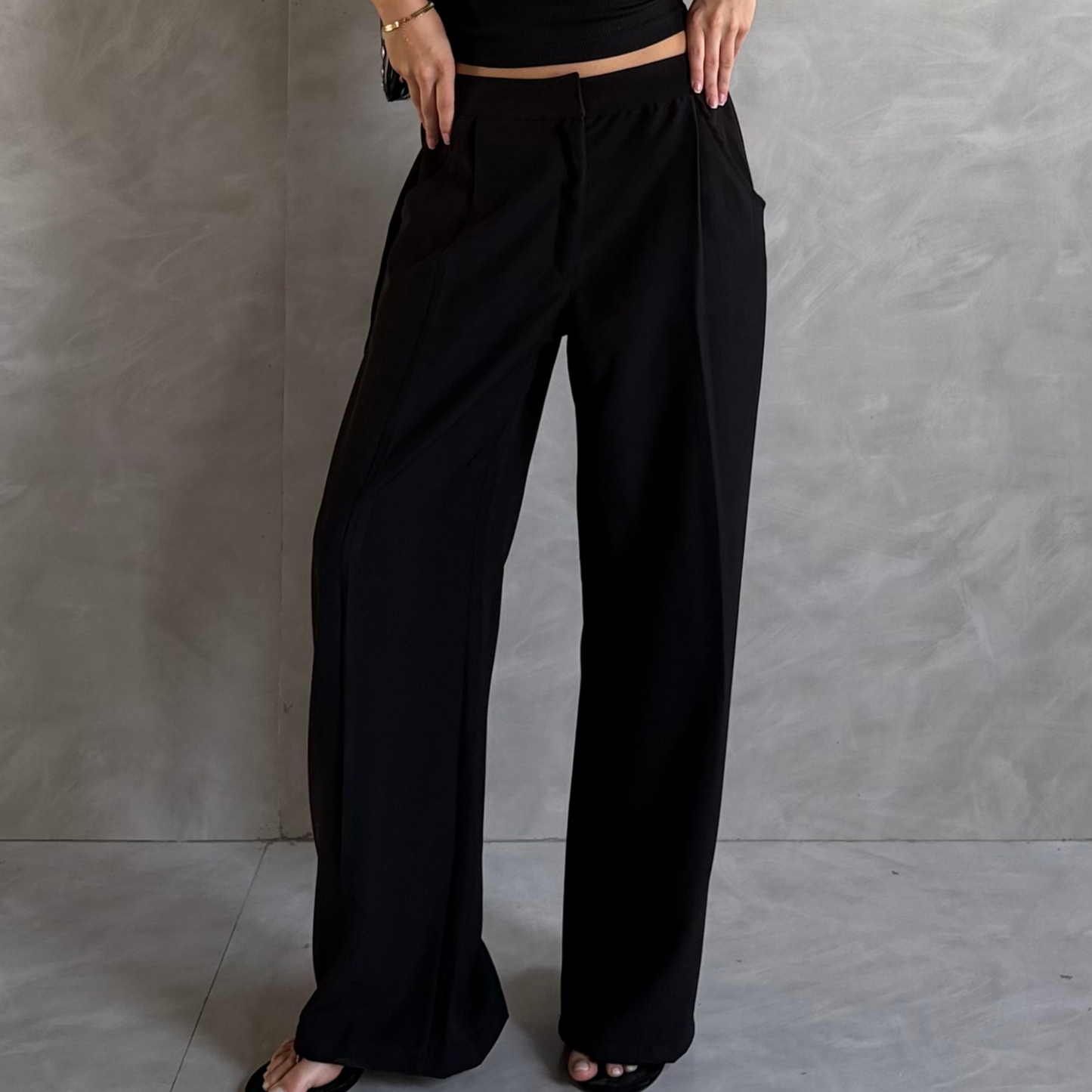 Black Wide-Leg Tailored Pants