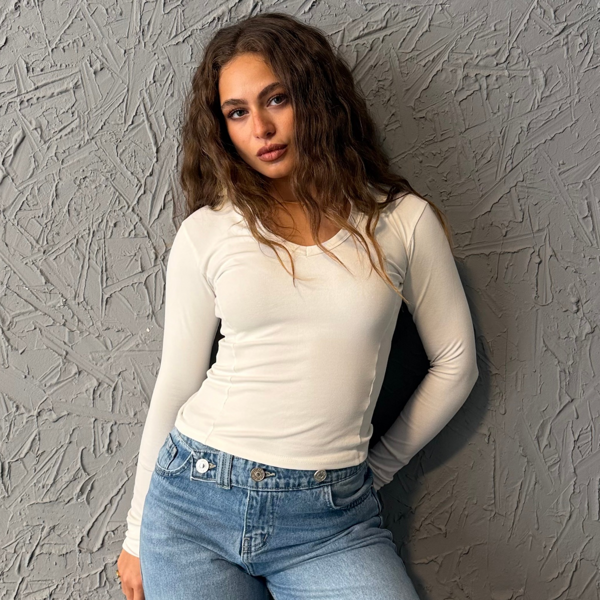 White Collar Basic LongSleeve Top